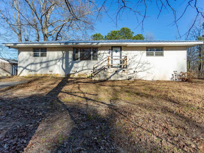 9333 Central Rd Warrior, AL 35180