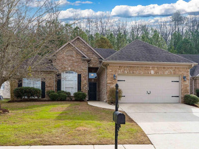 1160 Forest Lakes Way Sterrett, AL 35147