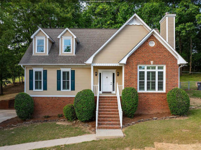 7815 Len Forest Dr Pinson, AL 35126