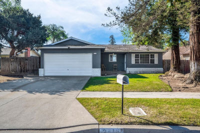 3415 W Oswego Ave Fresno, CA 93711
