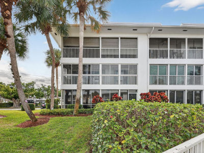 1866 SW Palm City Rd APT 107 Stuart, FL 34994