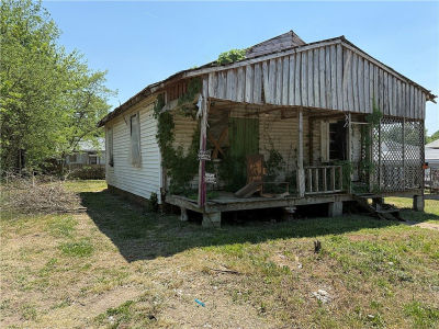 26 Sirrine St Seneca, SC 29678