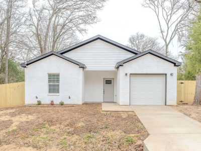 102 Buffalo Springs Rd Mabank, TX 75156