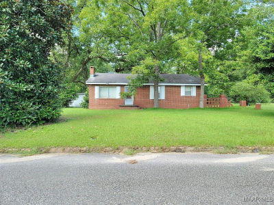 344 Depot St Midway, AL 36053