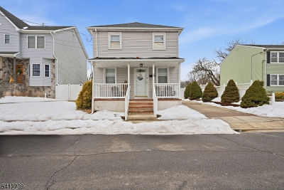 94 S 21st Ave Manville, NJ 08835