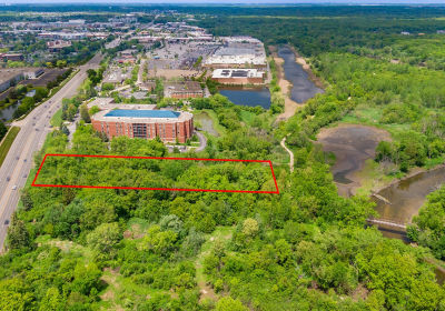 25043 N State Route 21 Vernon Hills, IL 60061