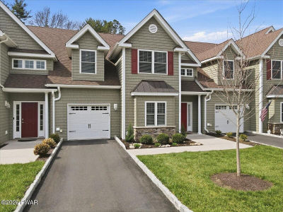 204 Braeburn Path Matamoras, PA 18336