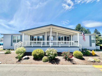 300 Winston Dr Grants Pass, OR 97526