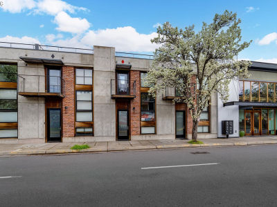 306 Columbia St Hood River, OR 97031