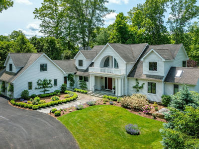 8 Heritage Island Rd New Fairfield, CT 06812