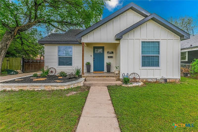 1306 Pleasant St Gatesville, TX 76528