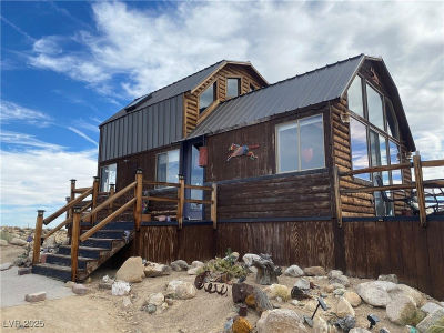 1360 Wild Horse Run Dyer, NV 89010