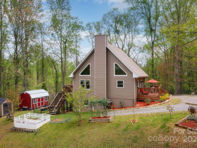 69 Heslar Way Marshall, NC 28753