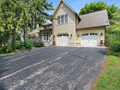 2980 Bay Settlement Rd Green Bay, WI 54311