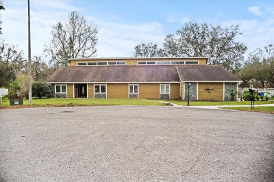 404 Tomahawk Trl Brandon, FL 33511