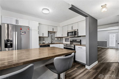 6484 Quintessa Ct Dayton, OH 45449