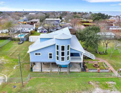 126 2nd Street, San Leon, TX, USA