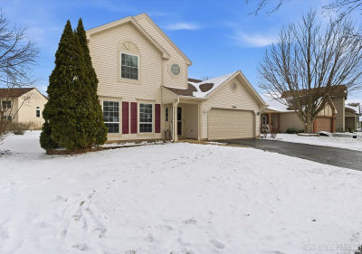 2487 Fox Dr Aurora, IL 60506