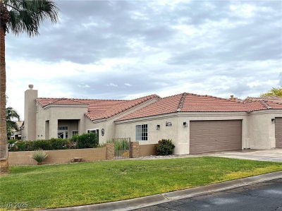 1198 Golf Club Dr Laughlin, NV 89029