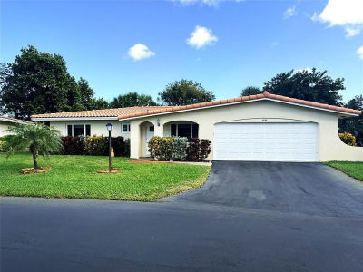 4300 NW 12th Dr Pompano Beach, FL 33064