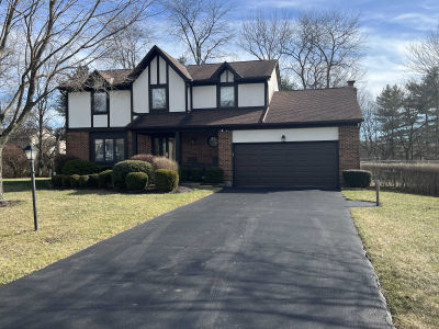 10347 North Crosset Hill Drive