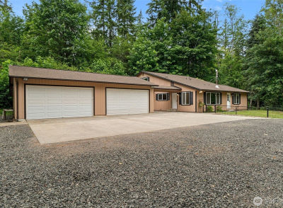 4562 SE Burley Olalla Rd Olalla, WA 98359