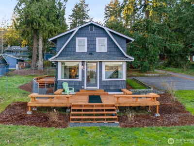 6937 Chico Way NW Bremerton, WA 98312