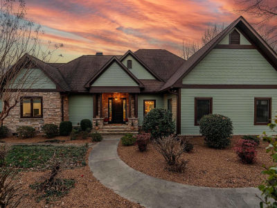 202 Eagle Rock Rd Landrum, SC 29356