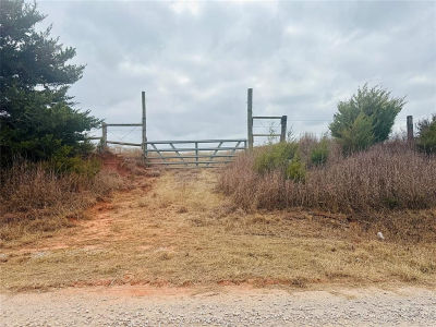 1417 County Road 1430 Alex, OK 73002