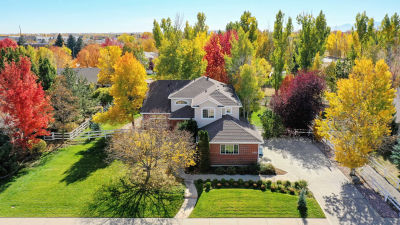 1035 Willow Creek Circle, Longmont, CO, USA