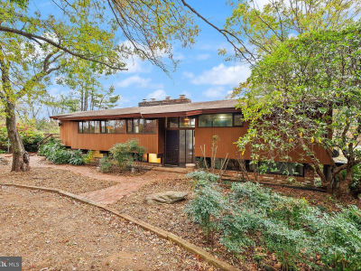 7099 Glen Curtiss Ln Warrenton, VA 20187