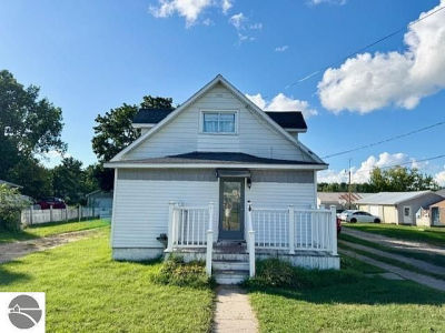 1016 Michigan Ave Saint Louis, MI 48880