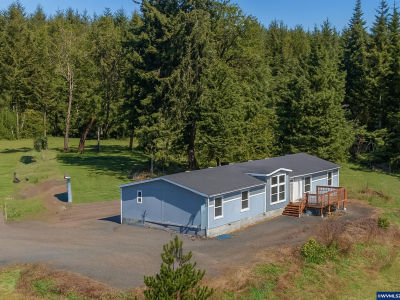 30610 Santiam Hwy Lebanon, OR 97355
