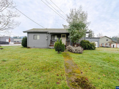 410 SW Broadway St Mill City, OR 97360