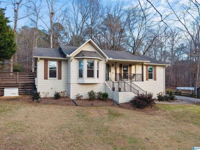 8543 Emerald Lake Dr E Pinson, AL 35126