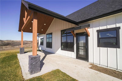 505 W Summit St Lucas, IA 50151