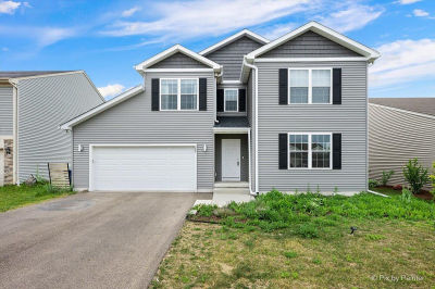 288 N Charles St Cortland, IL 60112