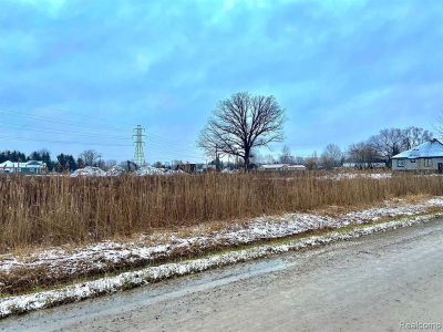 24445 Chapman Rd Macomb, MI 48042