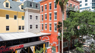 215 Central Ave APT 4F Saint Petersburg, FL 33701