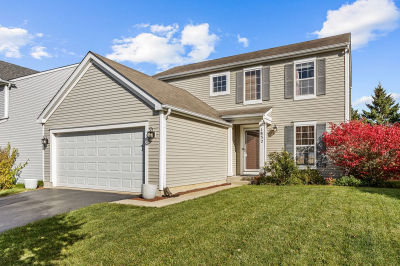 1832 Yasgur Dr Woodstock, IL 60098