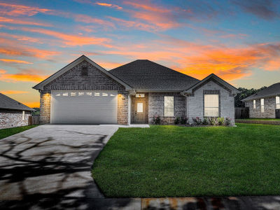 114 Hay Meadow Dr Winona, TX 75792