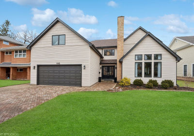 1115 Hunter Rd Glenview, IL 60025