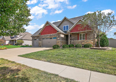 1230 Eagle Bluff Dr Bourbonnais, IL 60914