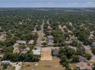 1310 Marshall St Taylor, TX 76574