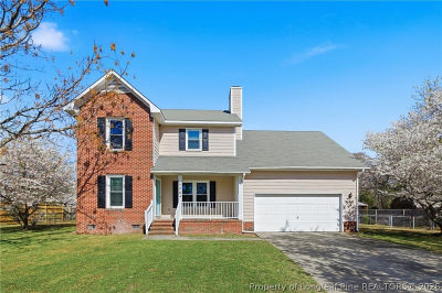 5204 Ballentine St Hope Mills, NC 28348