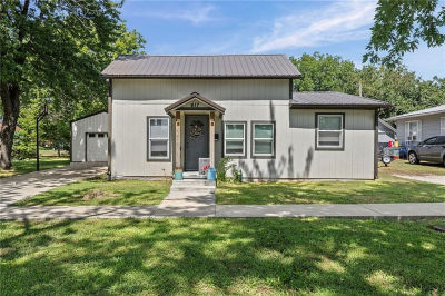 417 E 4th Ave Garnett, KS 66032