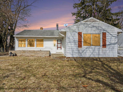 926 Lynn Ave Kalamazoo, MI 49008