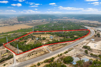 3611 Medina Hwy Kerrville, TX 78028