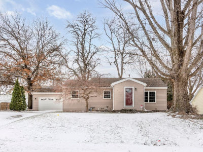 804 S Jefferson St Wellsburg, IA 50680