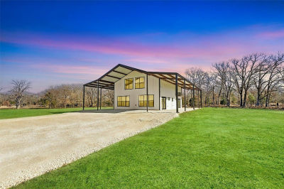 1648 County Road 3211 Edgewood, TX 75117